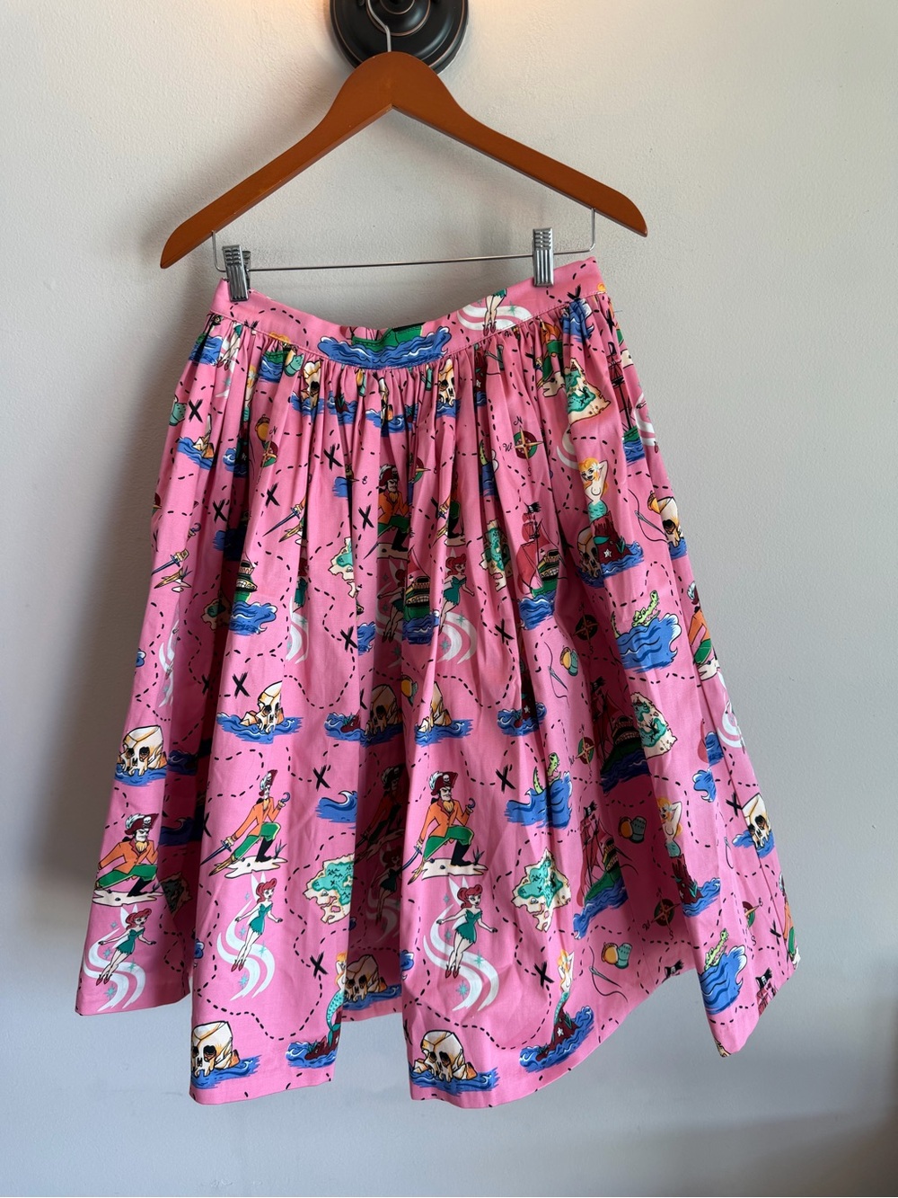 Pinup Couture Disney Parks Peter Pan Neverland Pirate Map Pink Swing Skirt L NWT